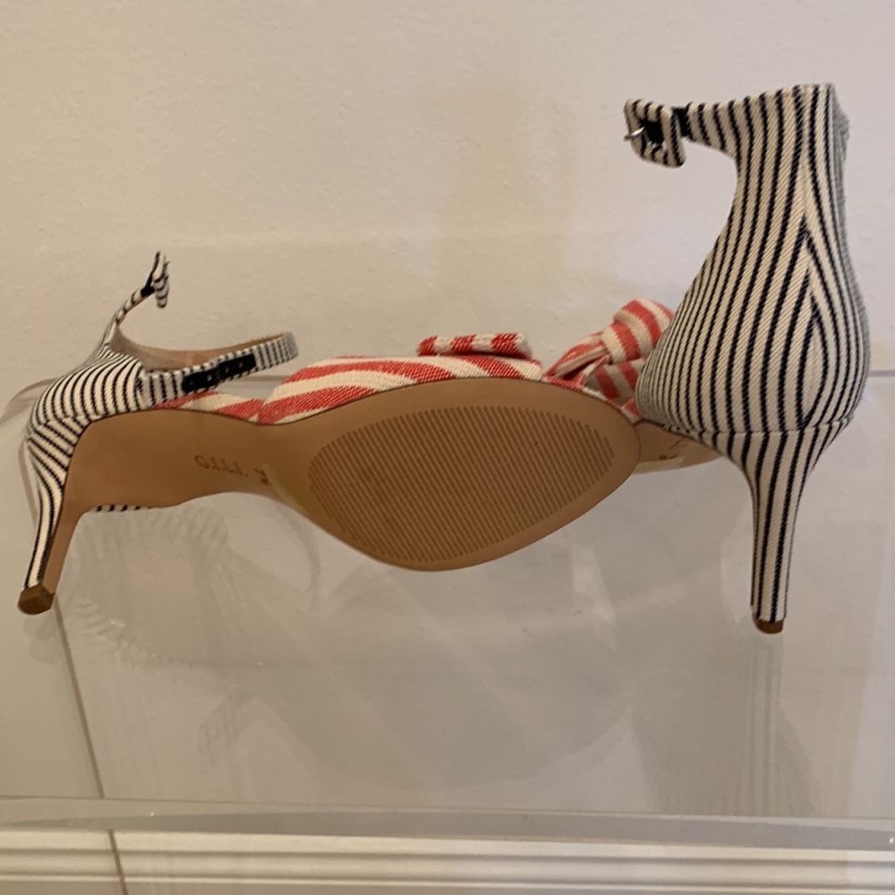 G.I.L.I. Red and White Striped Heels - Picture 6 of 8